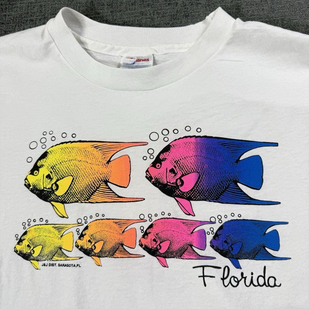 Vintage Hanes Single Stitch T Shirt J&J Dist. Sarasota, FL Fish Print Size L